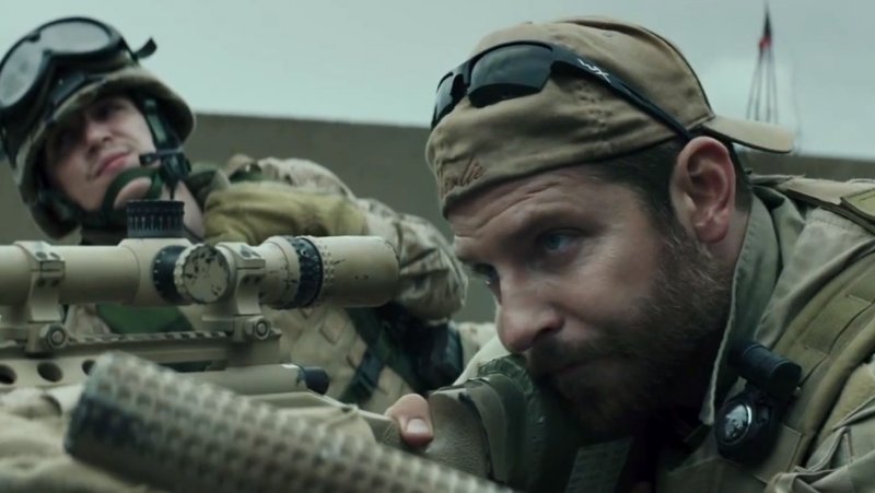 american-sniper-bradley-cooper Les meilleurs films de l'année 2015 selon la presse, les blogs et les webzines