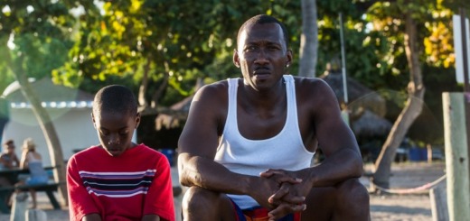 Moonlight : Photo Alex R. Hibbert, Mahershala Ali