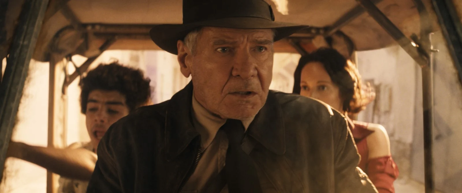 Indiana-Jones-et-le-cadran-de-la-destinee Indiana Jones et le cadran de la destinée : un solide divertissement !