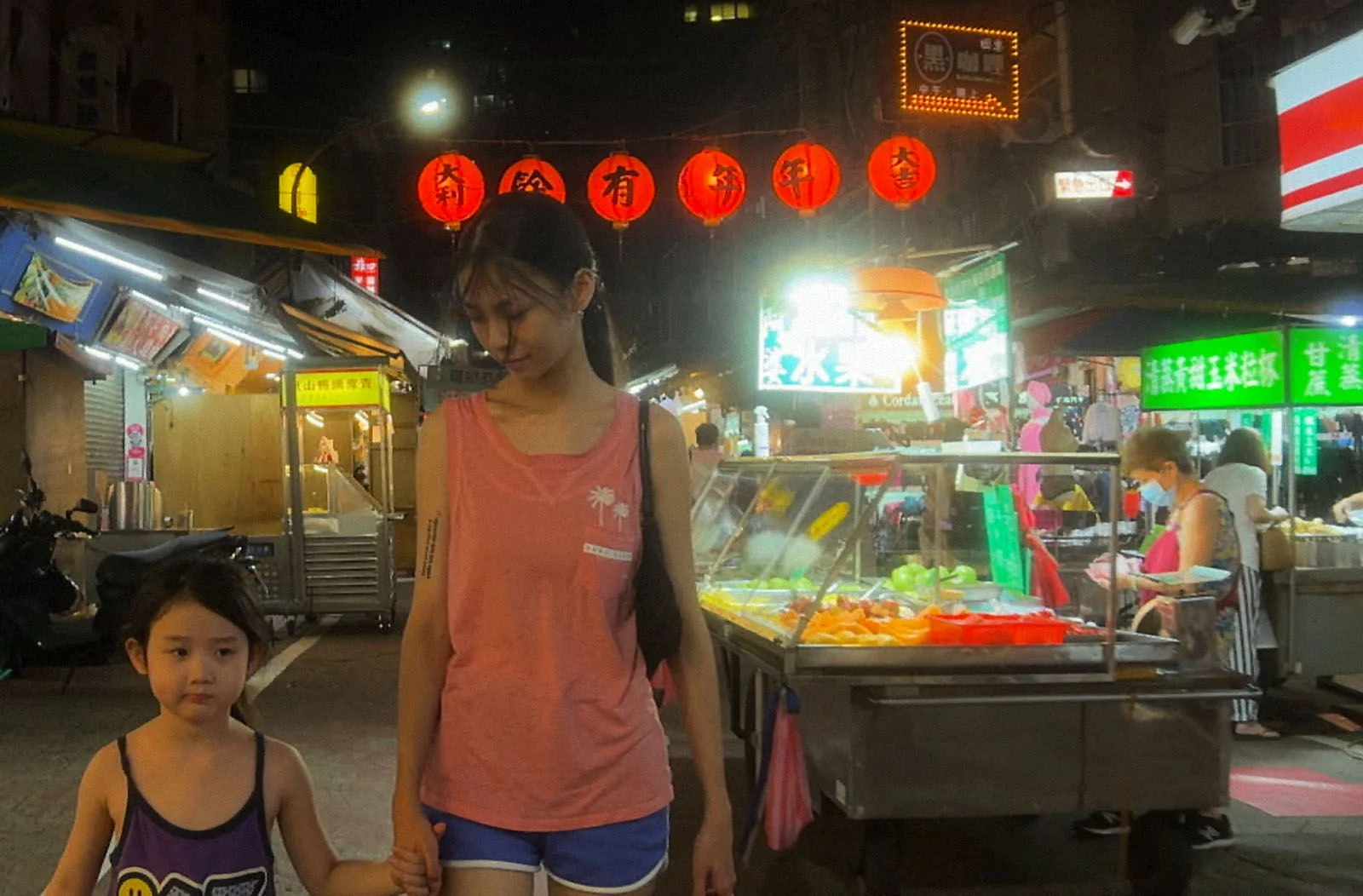 Left-Handed-Girl "Left-Handed Girl", un premier film brillant, signé Shih-Ching Tsou